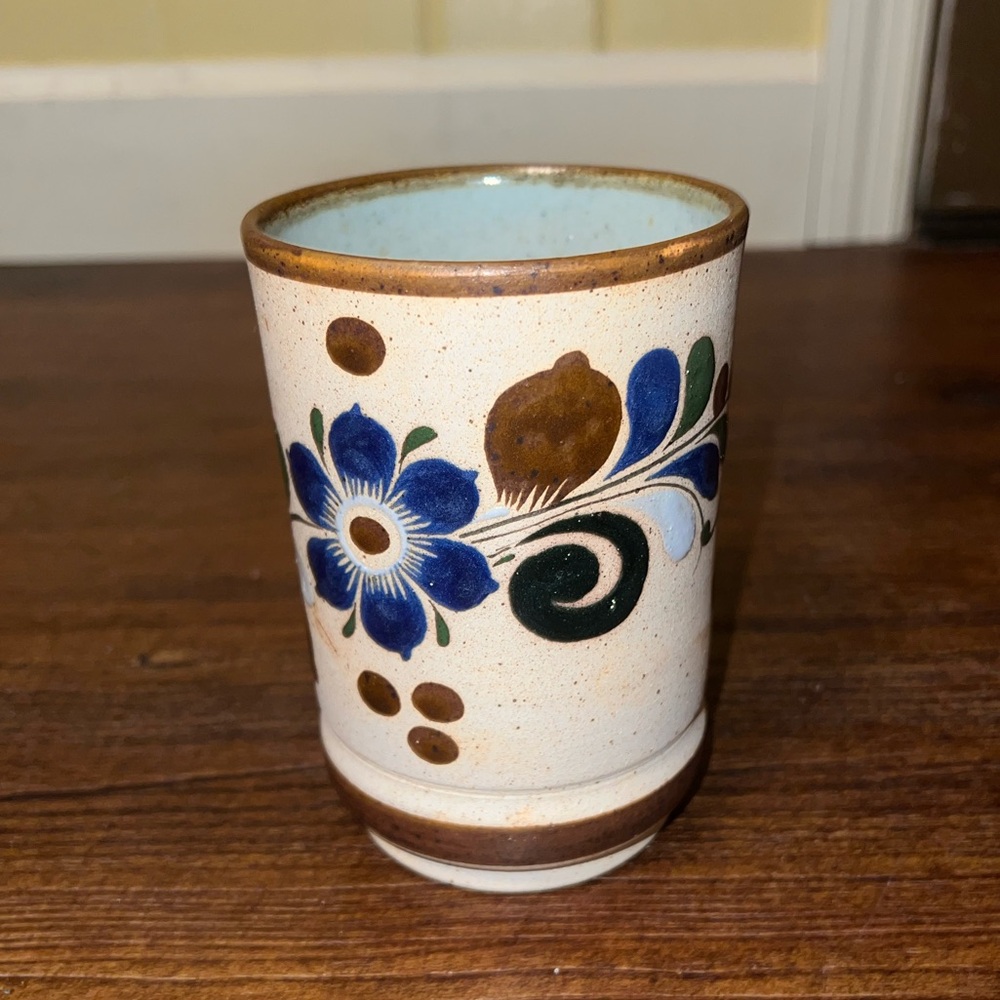Vintage Mexican Tonala Pottery Folk Art Stoneware Mug with Floral Design - Picture 5 of 10